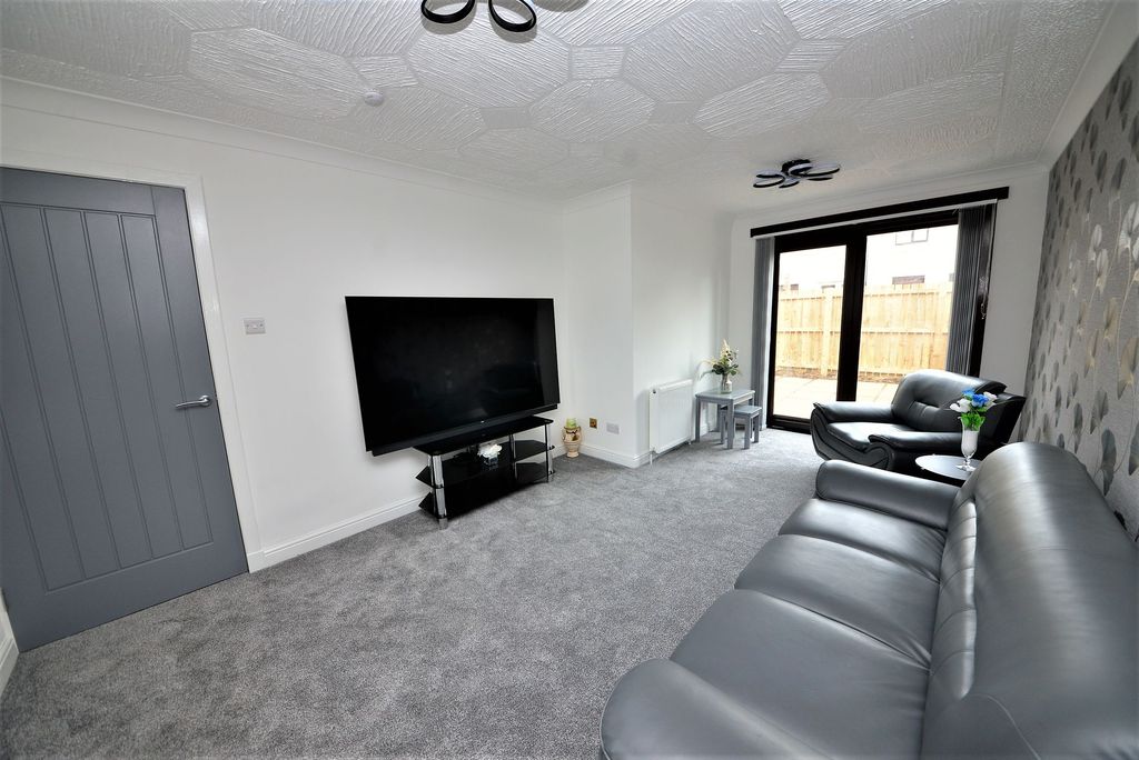 Property photo 3 of 22