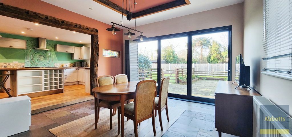 Property photo 2 of 21