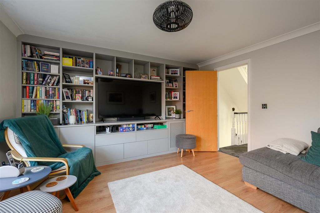 Property photo 3 of 16 Living Room 2