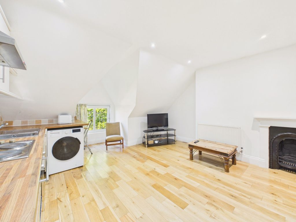 Property photo 2 of 9 3278263