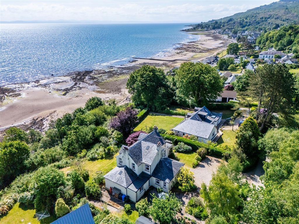 Property photo 3 of 79 Ardshiel Aerial Location