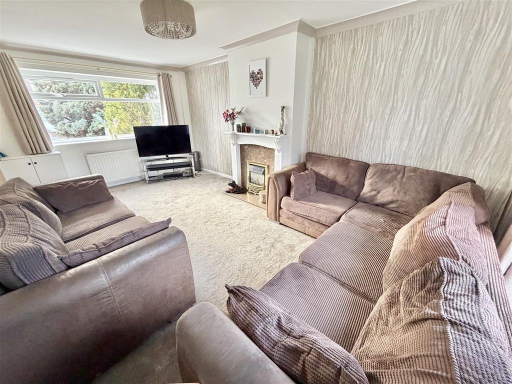 Property photo 2 of 41 Image 2