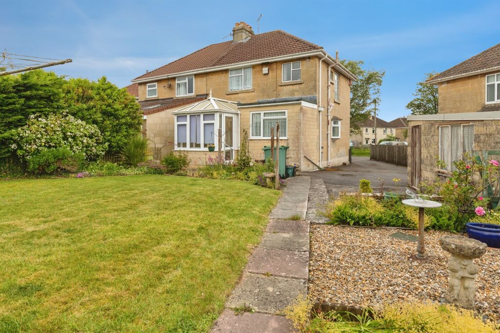 Property photo 3 of 25