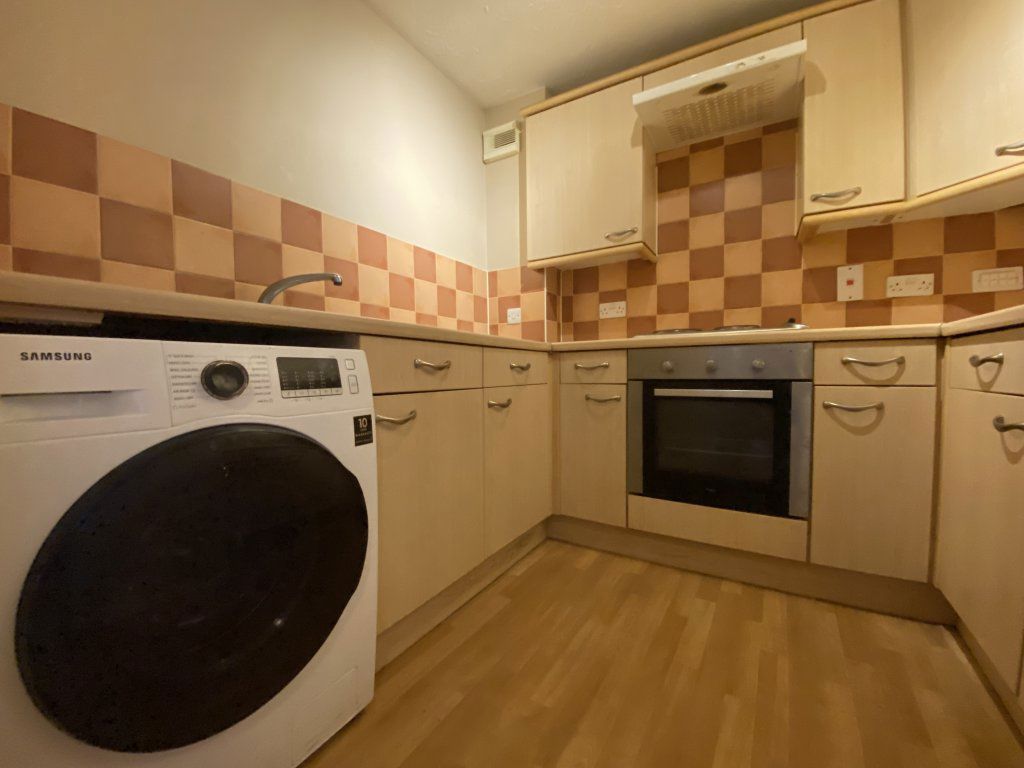 Property photo 2 of 6