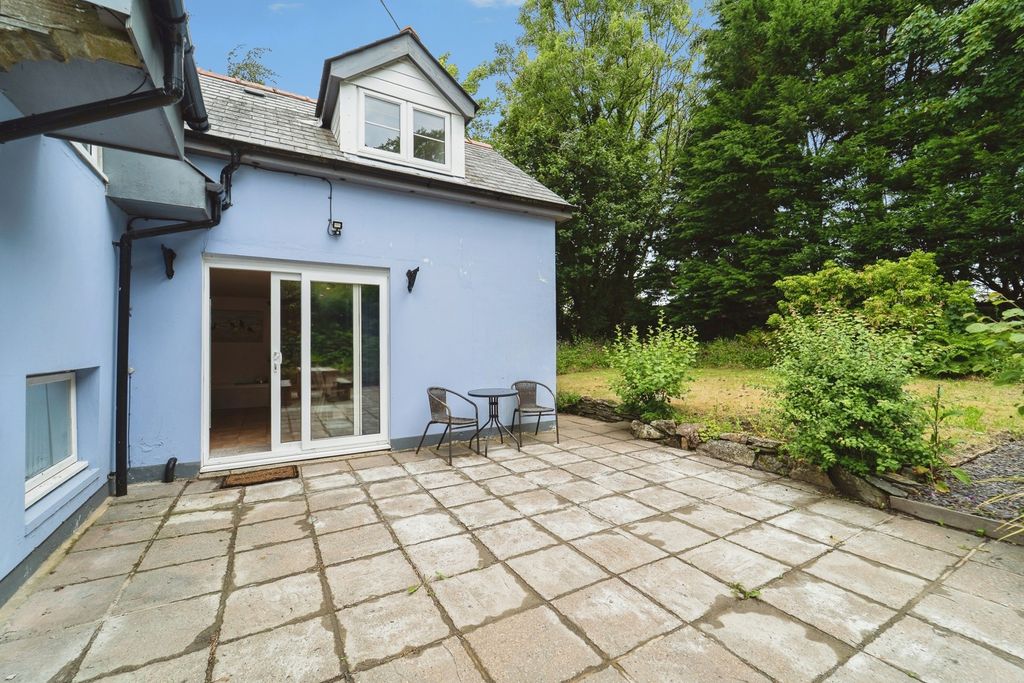 Property photo 2 of 19 Pbox-Img.Jpg