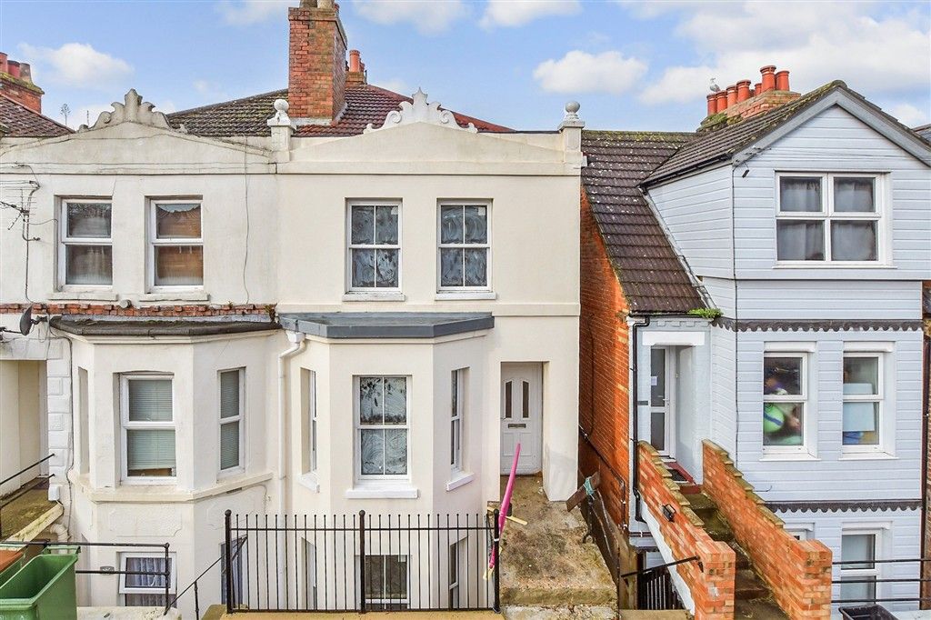 Property photo 1 of 9 External Web