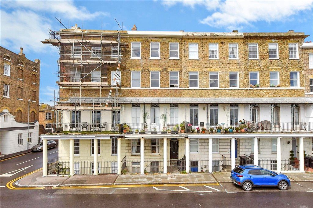 Property photo 1 of 10 External (Web)