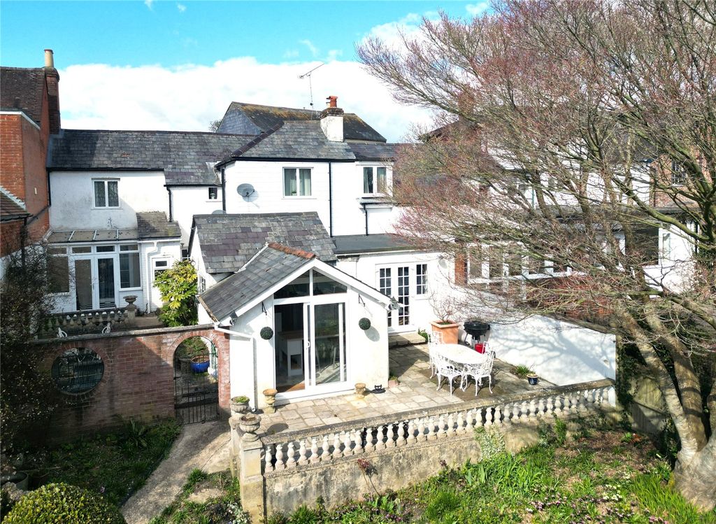 Property photo 2 of 18 Picture No. 02