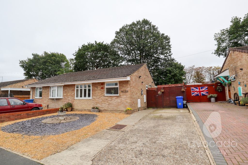 Property photo 1 of 9 4552293