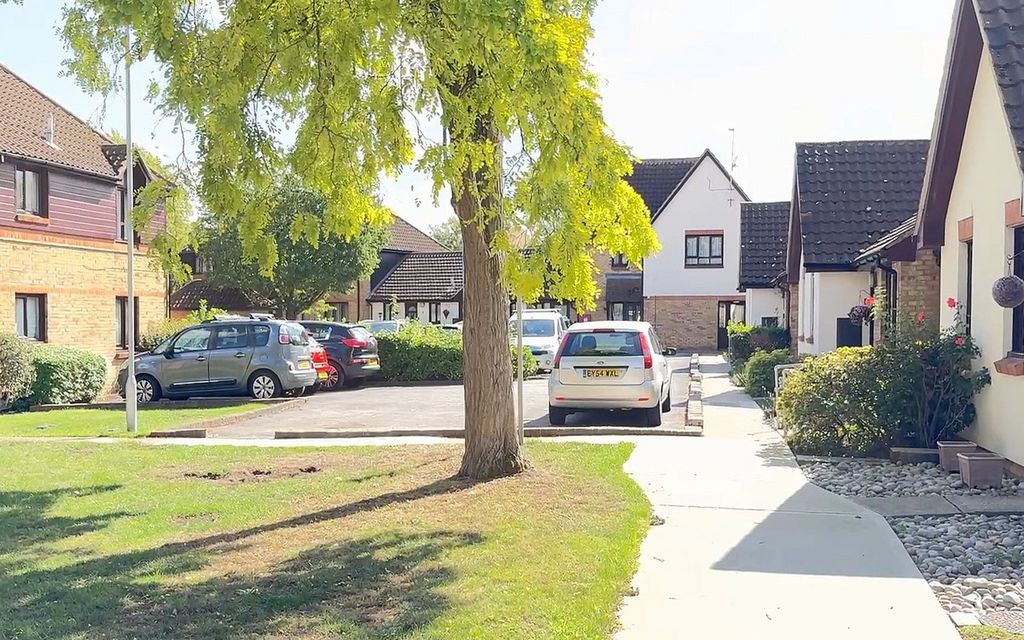 Property photo 3 of 16