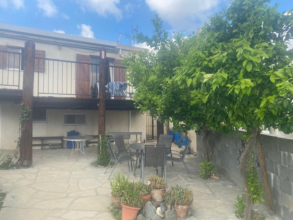 Property photo 1 of 29