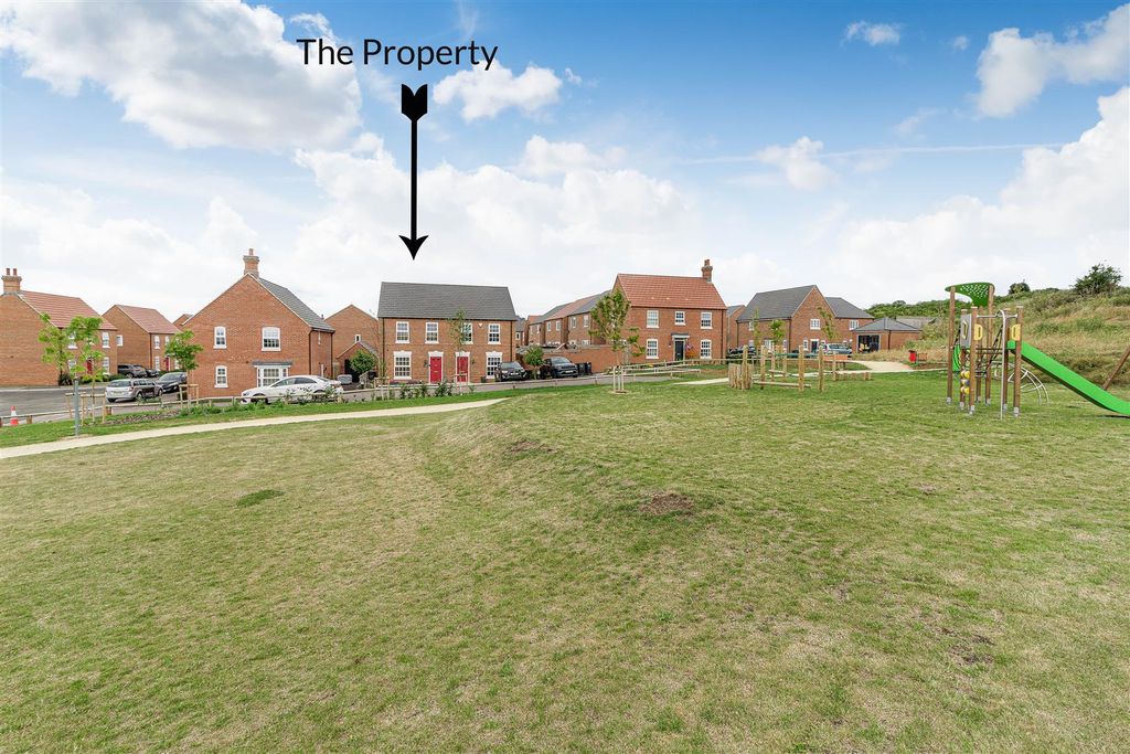 Property photo 1 of 18 The House From A Distance