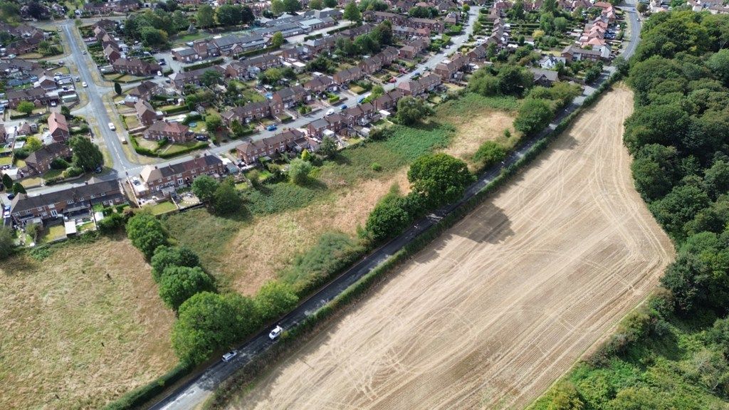 Property photo 3 of 5 Photo 3