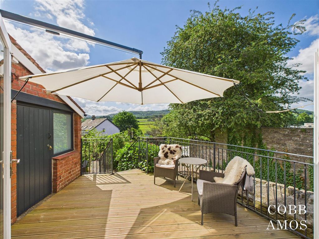 Property photo 2 of 60 Cam02803G0-Pr0186-Still009.Jpg