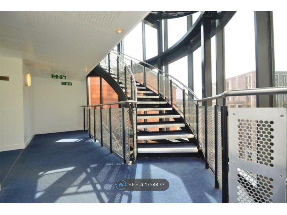 Property photo 2 of 4