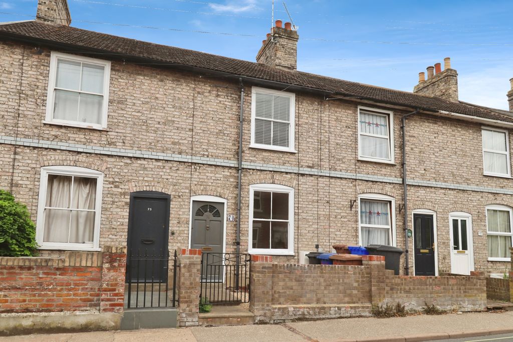 Property photo 1 of 9