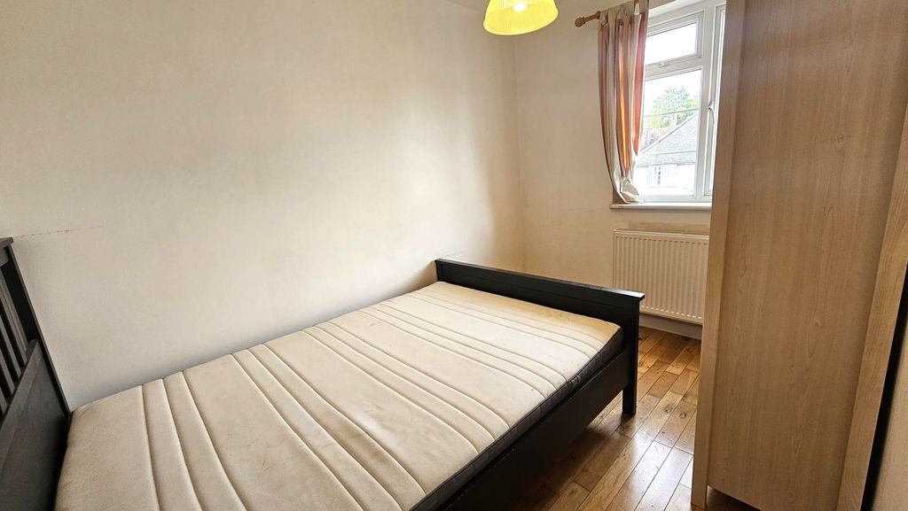 Property photo 1 of 1