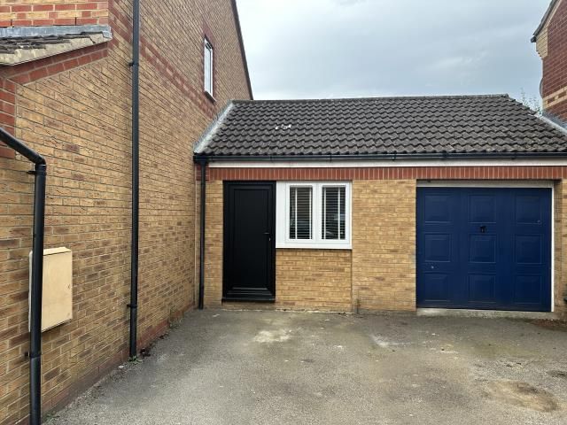 Property photo 1 of 6 External