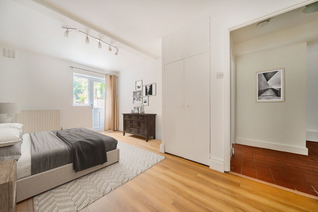 Property photo 3 of 10 Picture No. 03