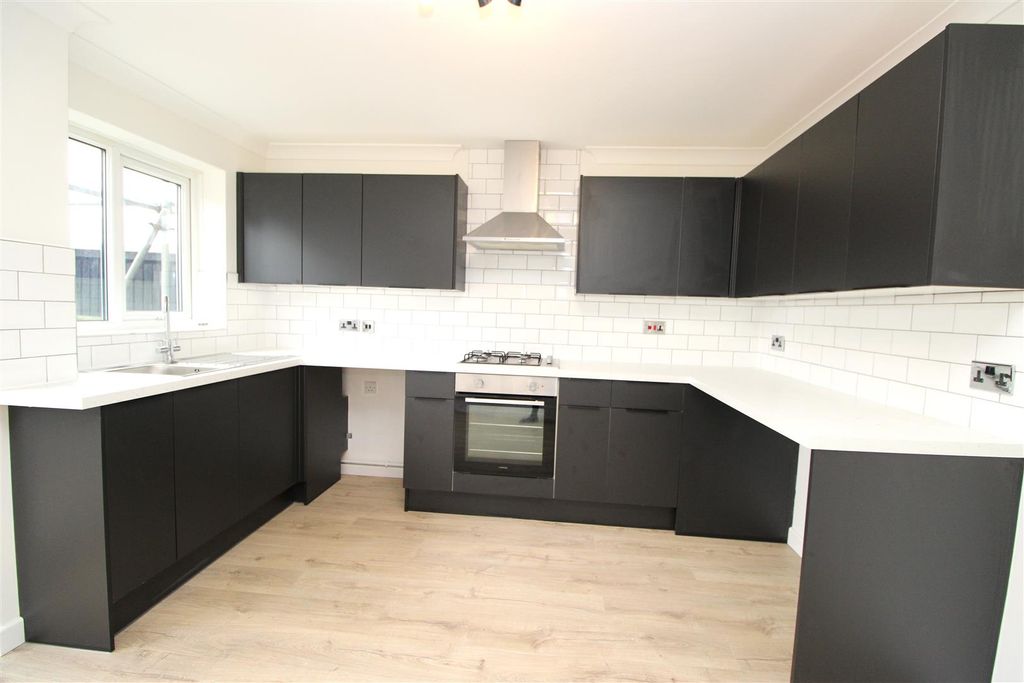 Property photo 3 of 8 Img_4514.Jpg