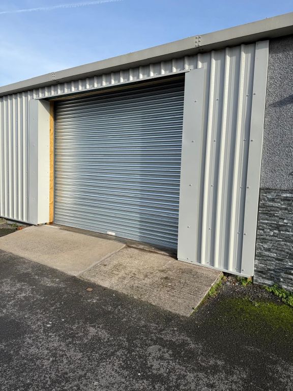 Property photo 1 of 5