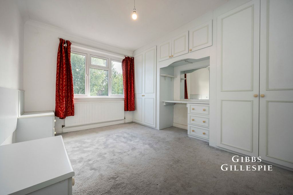 Property photo 3 of 20 Pbox-Img.Jpg