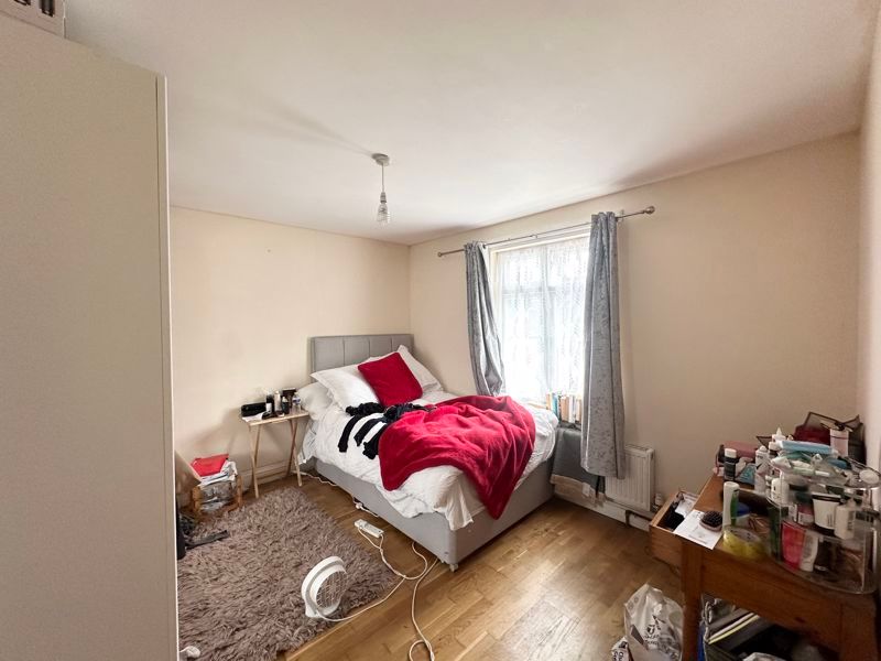 Property photo 2 of 12 Photo 3