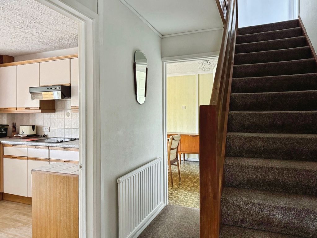 Property photo 3 of 42 5588615