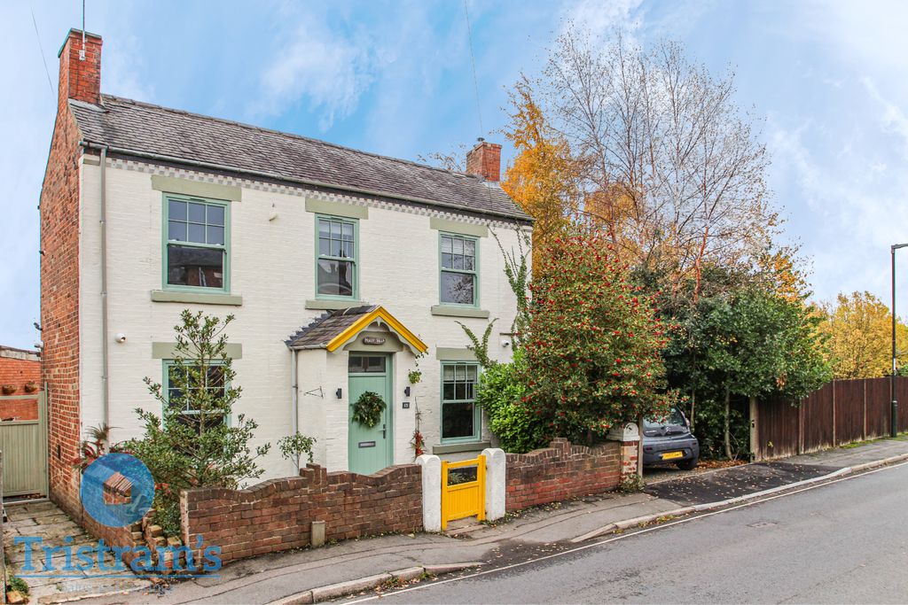 Property photo 1 of 30