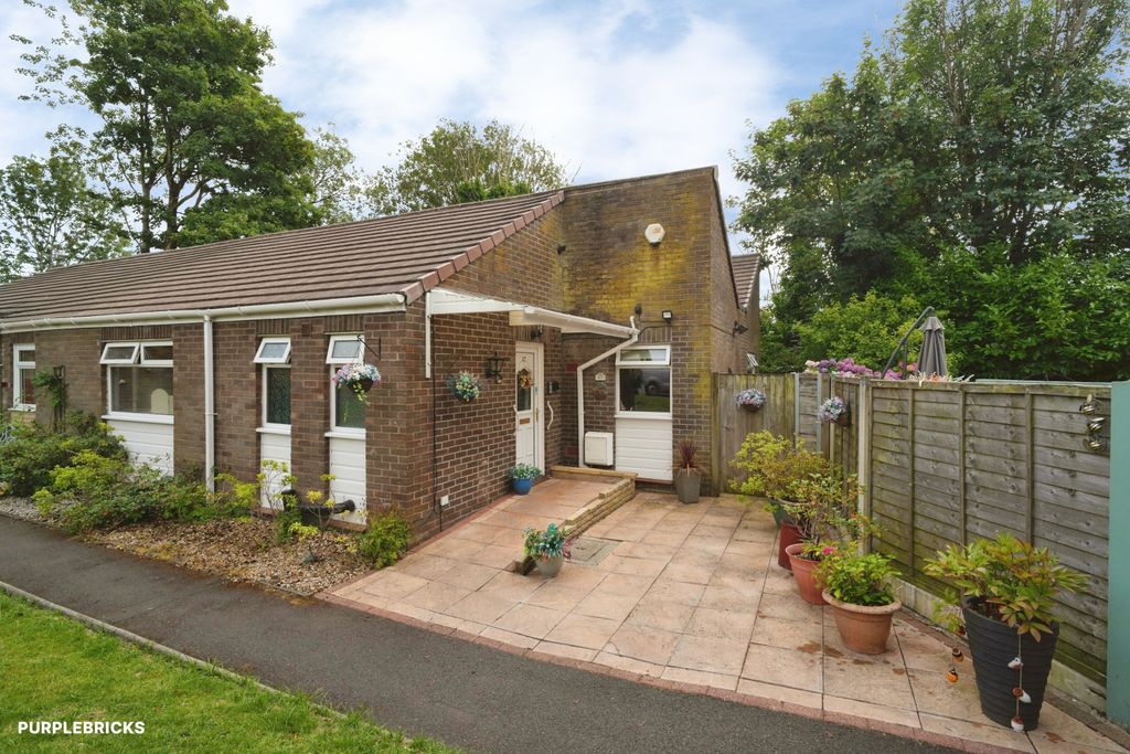 Property photo 1 of 26