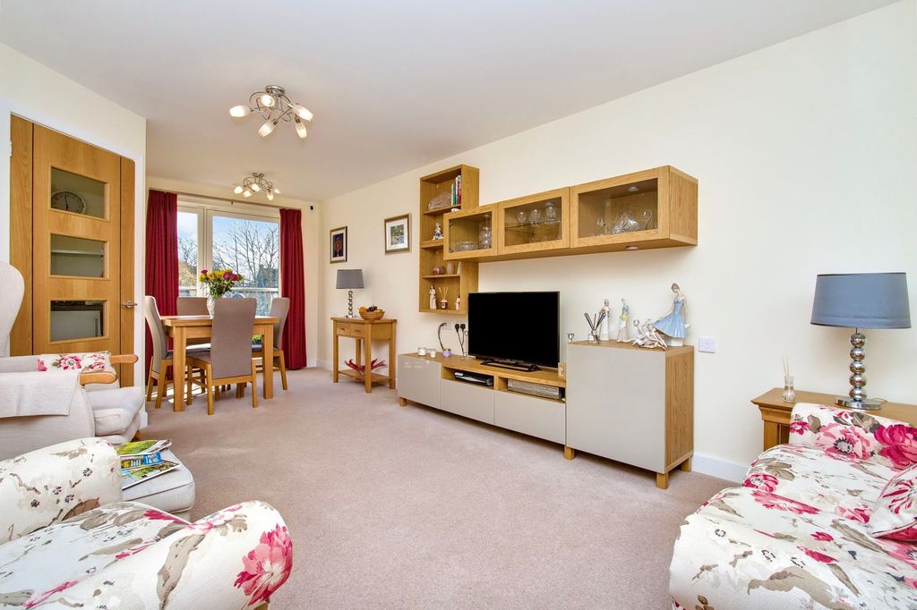 Property photo 2 of 12 Property Image 2
