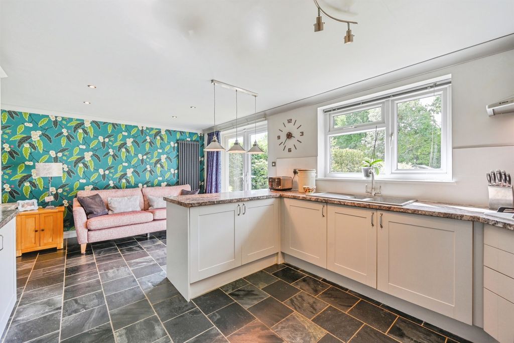 Additional image 8 of 4 bed detached house for saleStation Road, Mickleover, Derby DE3