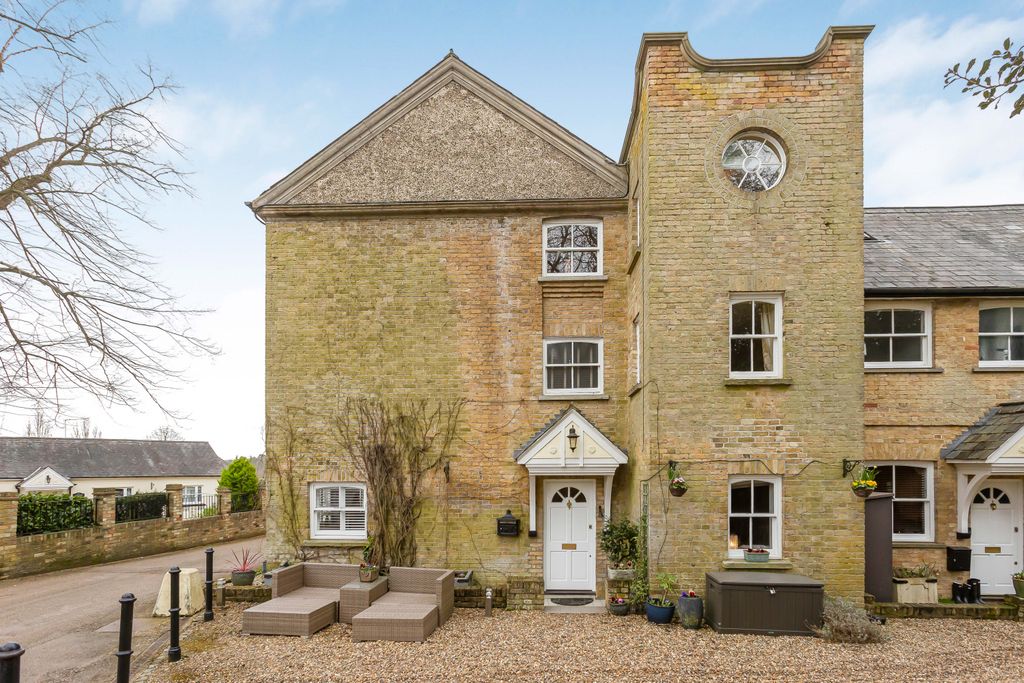 Property photo 1 of 37 38_77261
