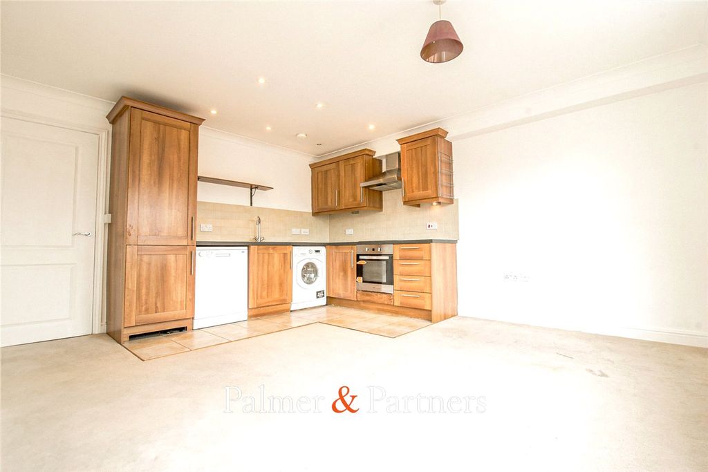 Property photo 2 of 9 Picture No. 04