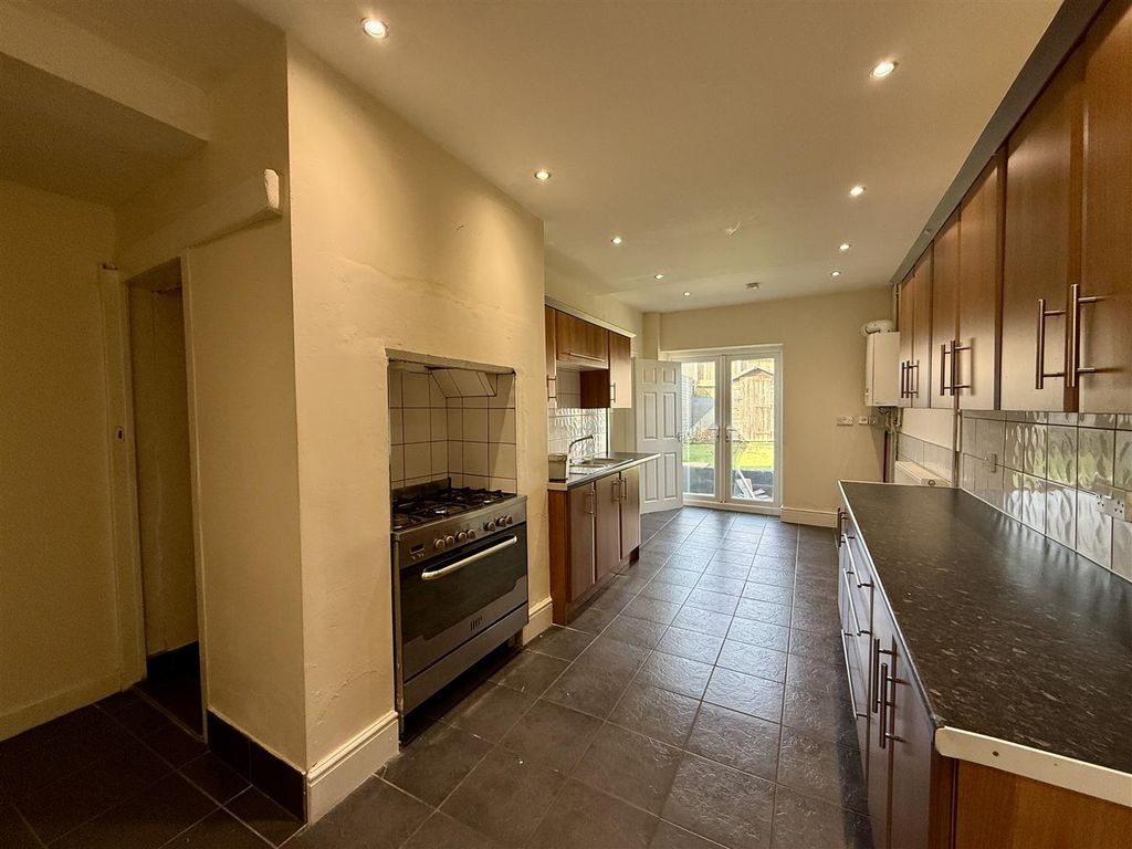 Property photo 3 of 7 Img_2451.Jpg