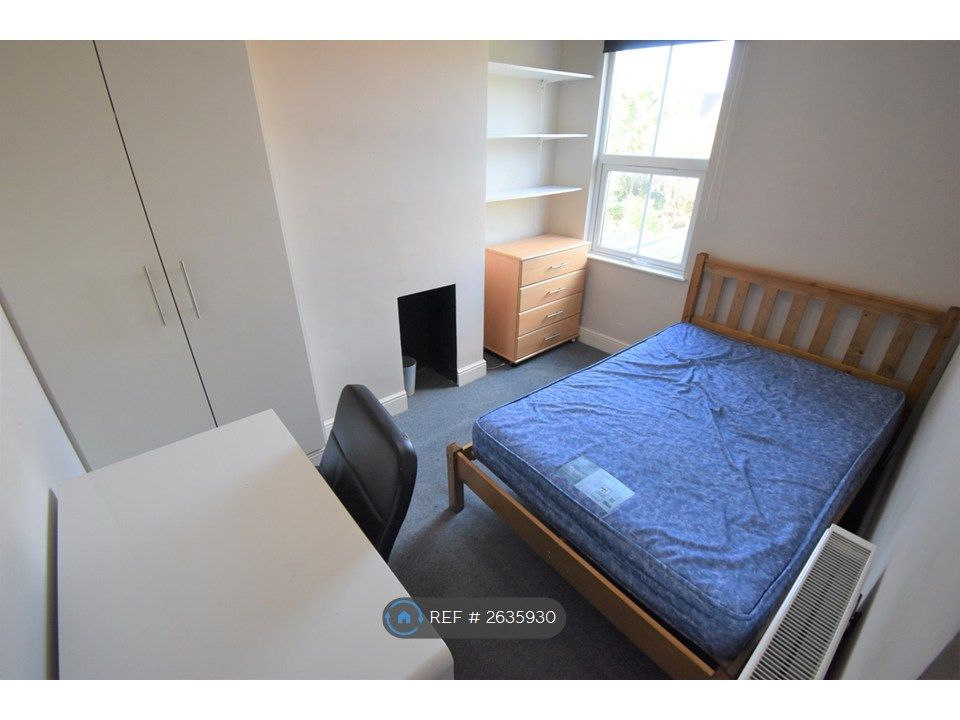 Property photo 3 of 10