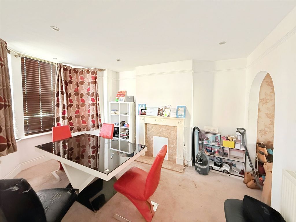 Property photo 2 of 15 Dining Room