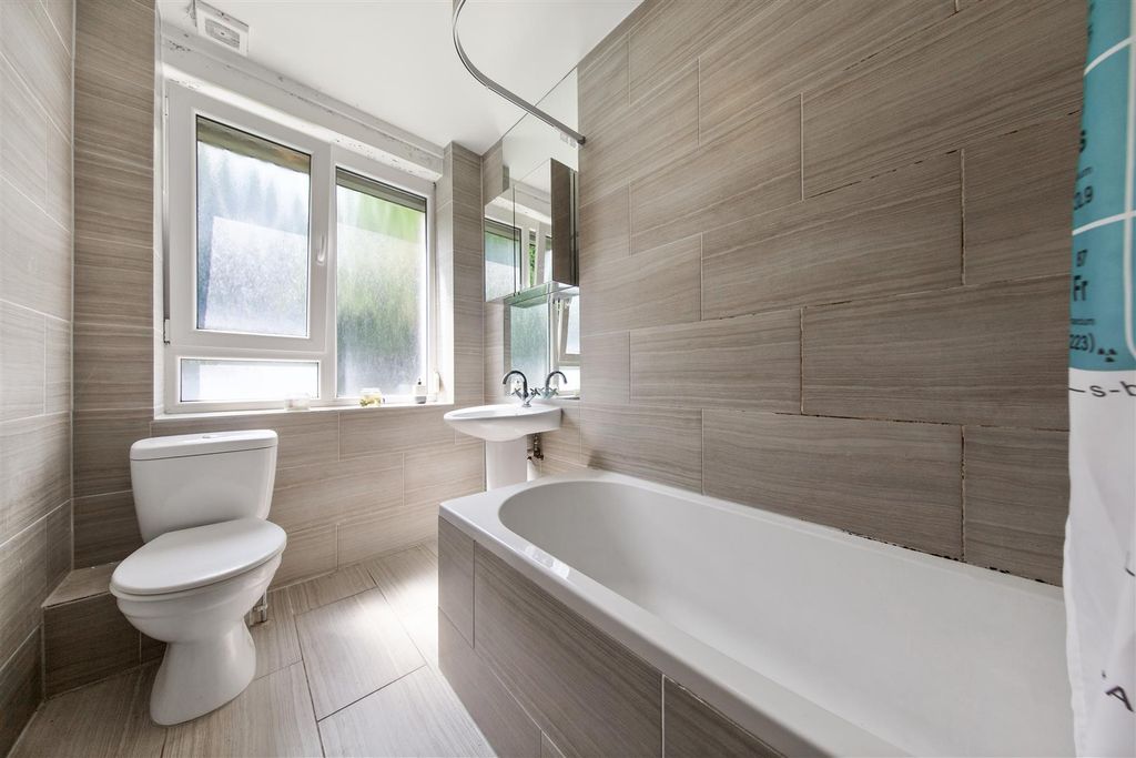 Property photo 3 of 7 Photo_02_07_2021__11_17_01.Jpg