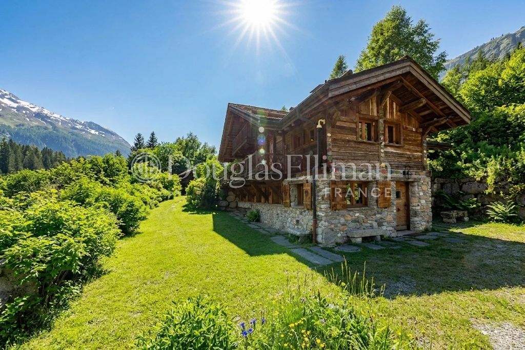 Property photo 1 of 32