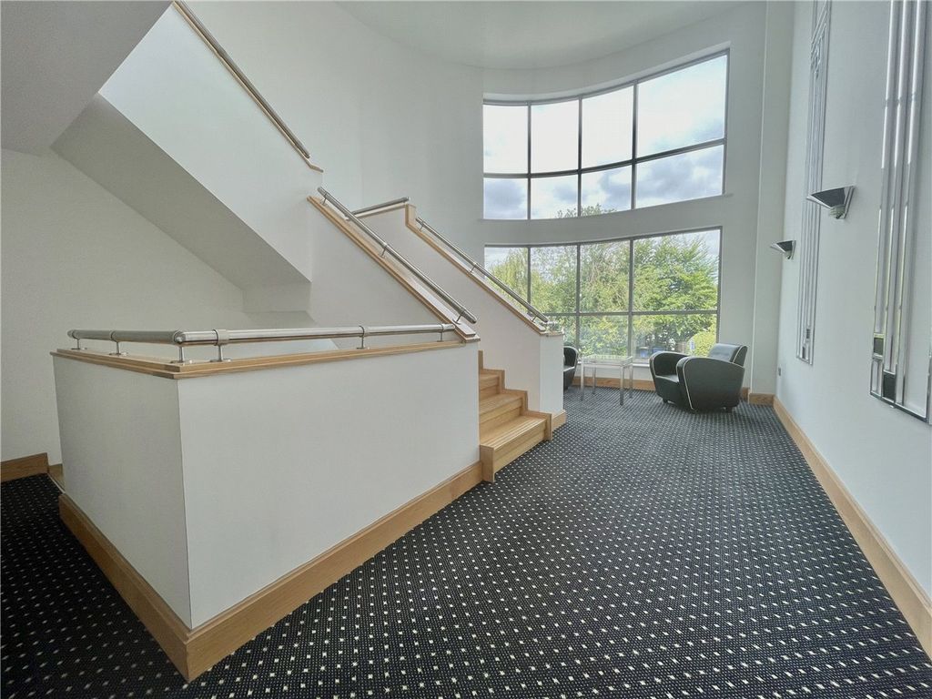 Property photo 3 of 6 Picture No. 04