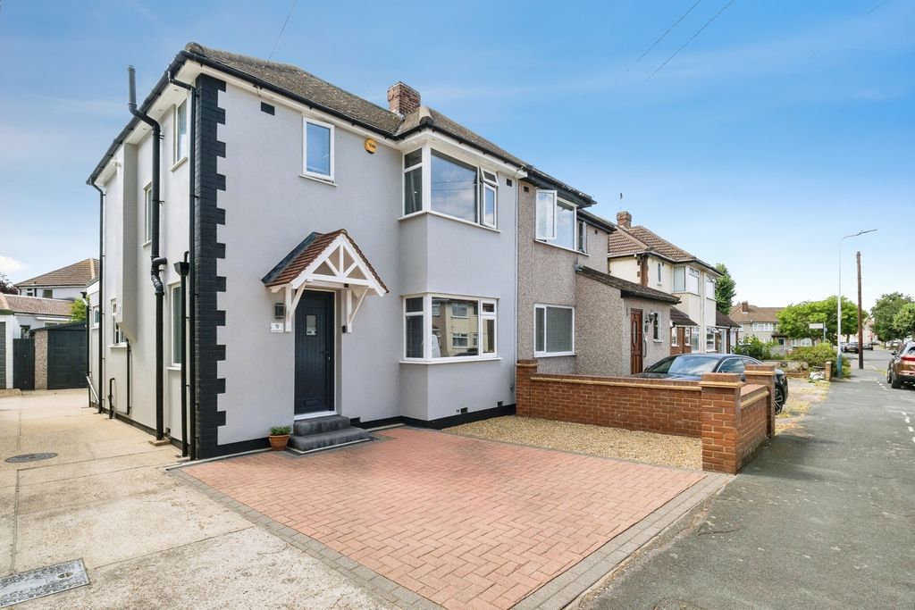 Property photo 1 of 20 Pbox-Img.Jpg