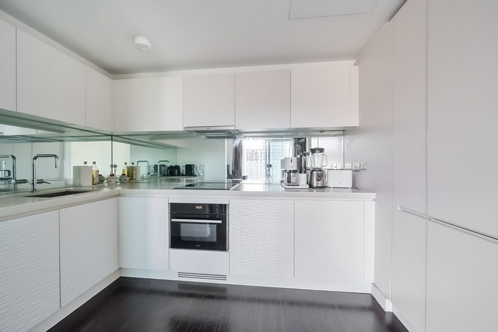 Property photo 2 of 15 Kitchen