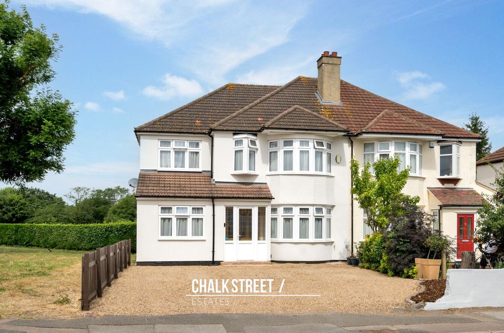 Property photo 1 of 39