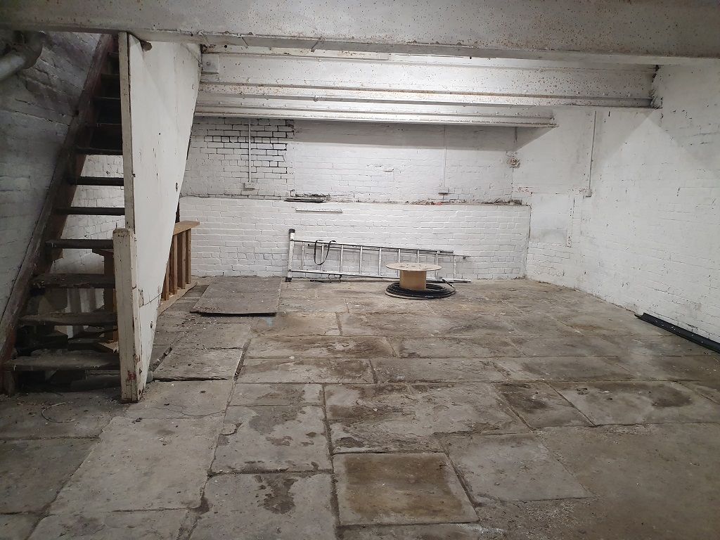 Property photo 2 of 4