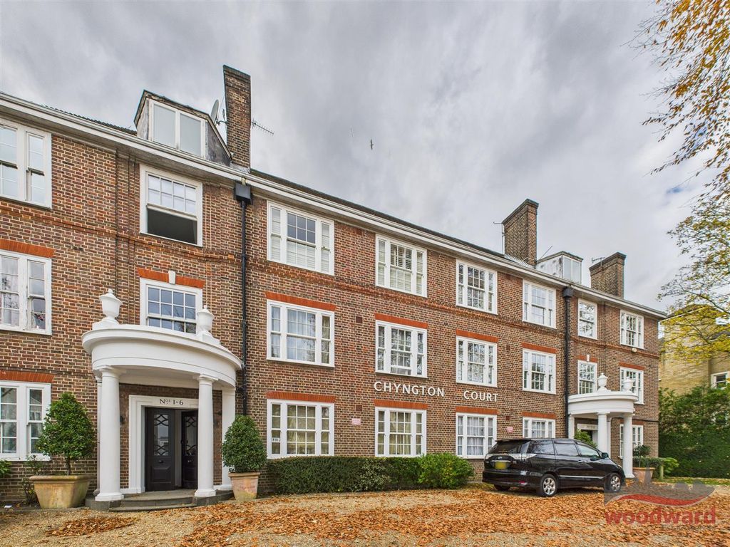 Property photo 1 of 12 Cam05267G0-Pr0151-Still030.Jpg