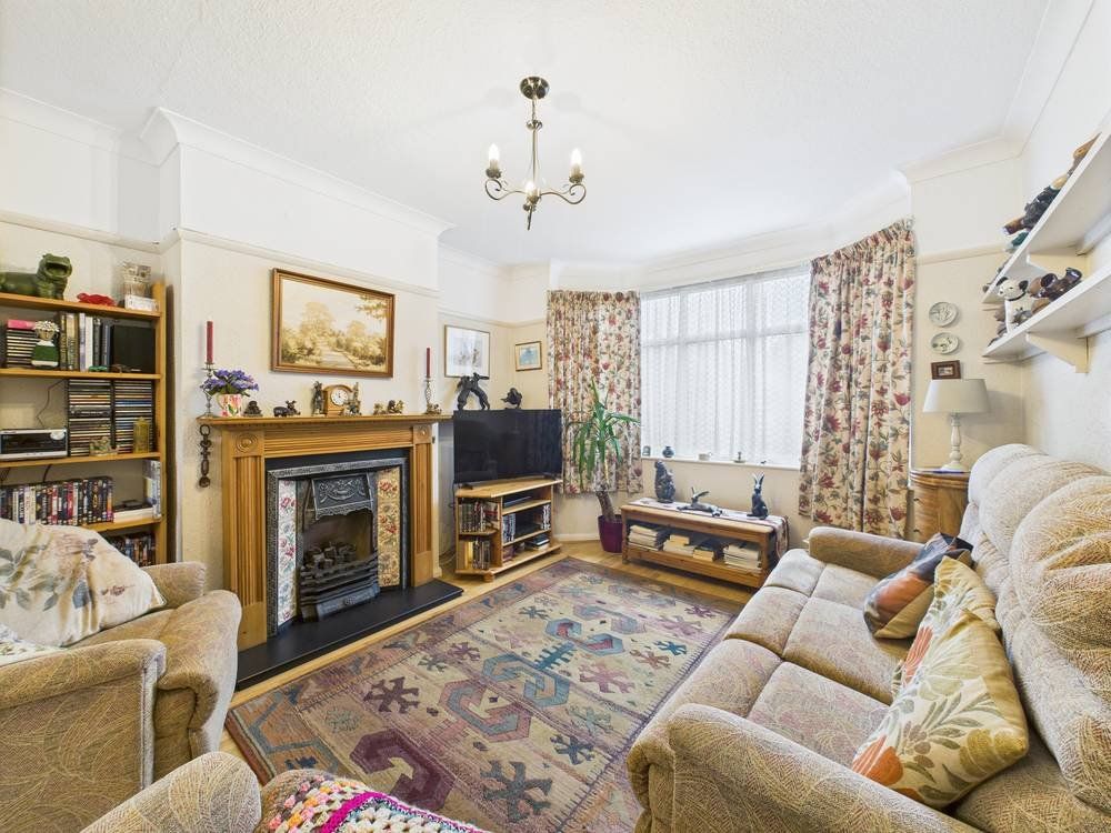 Property photo 2 of 18 Picture No. 04
