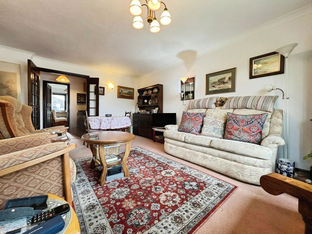 Property photo 3 of 15 Photo 16