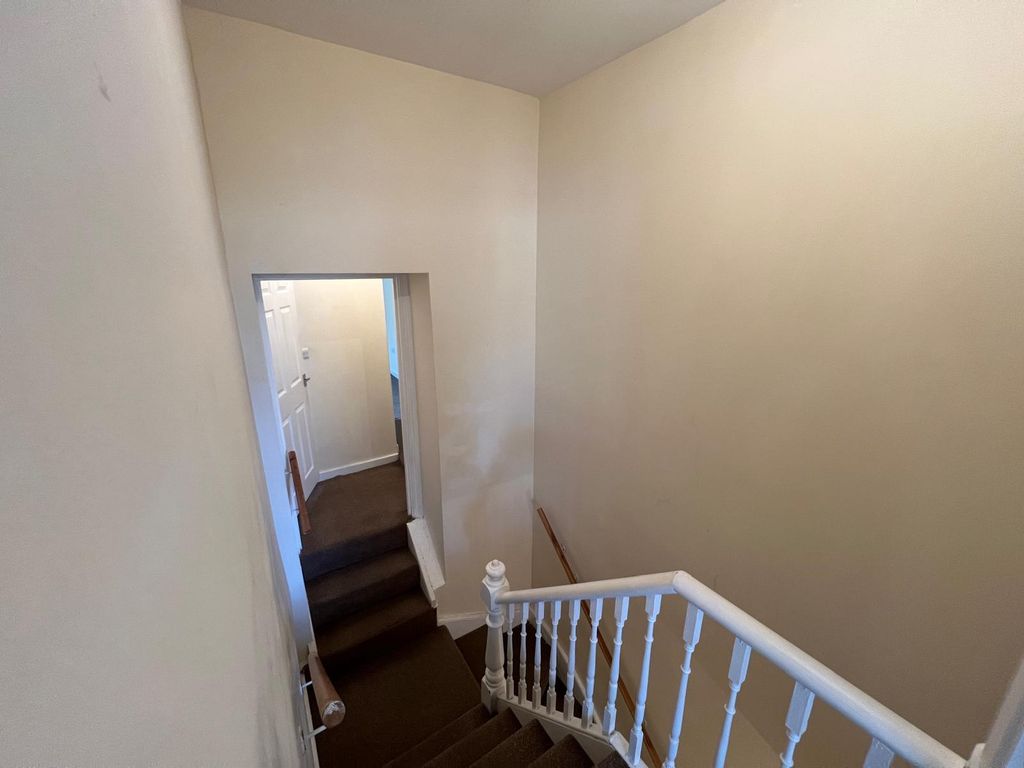 Property photo 2 of 15 Gallery