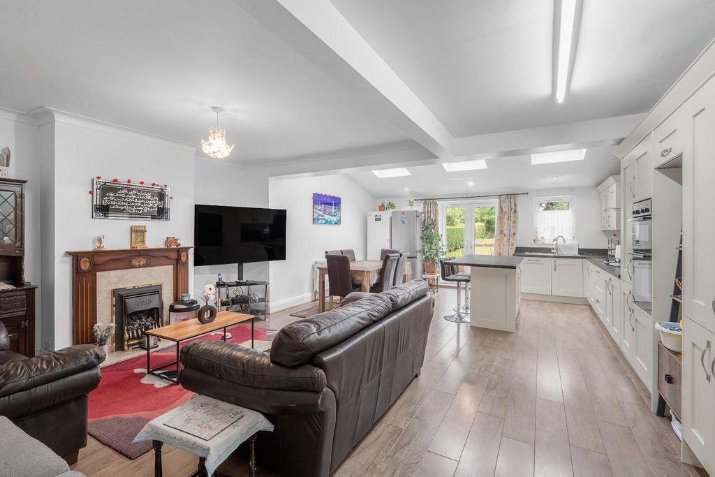 Property photo 2 of 18 2.Jpg