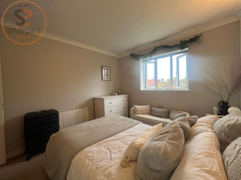 Property photo 3 of 12 2.Jpeg